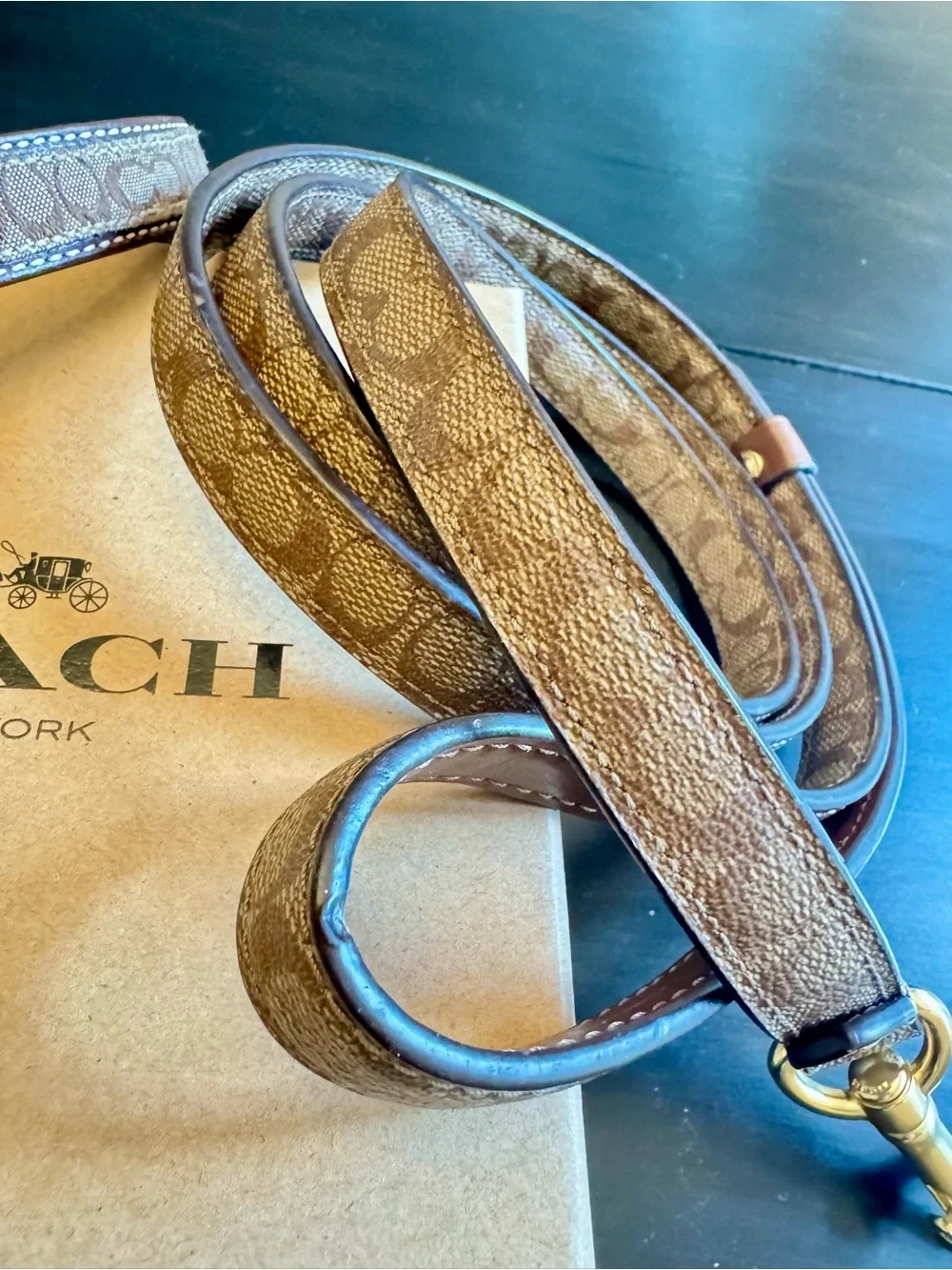 Coach coordinating authentic